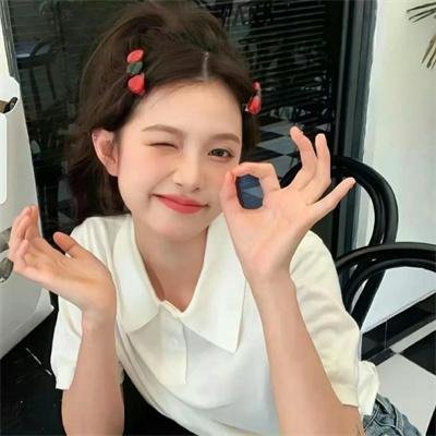 女孩的夏日秘密
